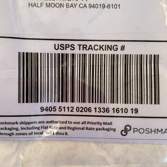 Julia Kovelman purchase. Bummed. One shoe is a 6 one is an 8. Very disappointed. - Picture 4 of 5